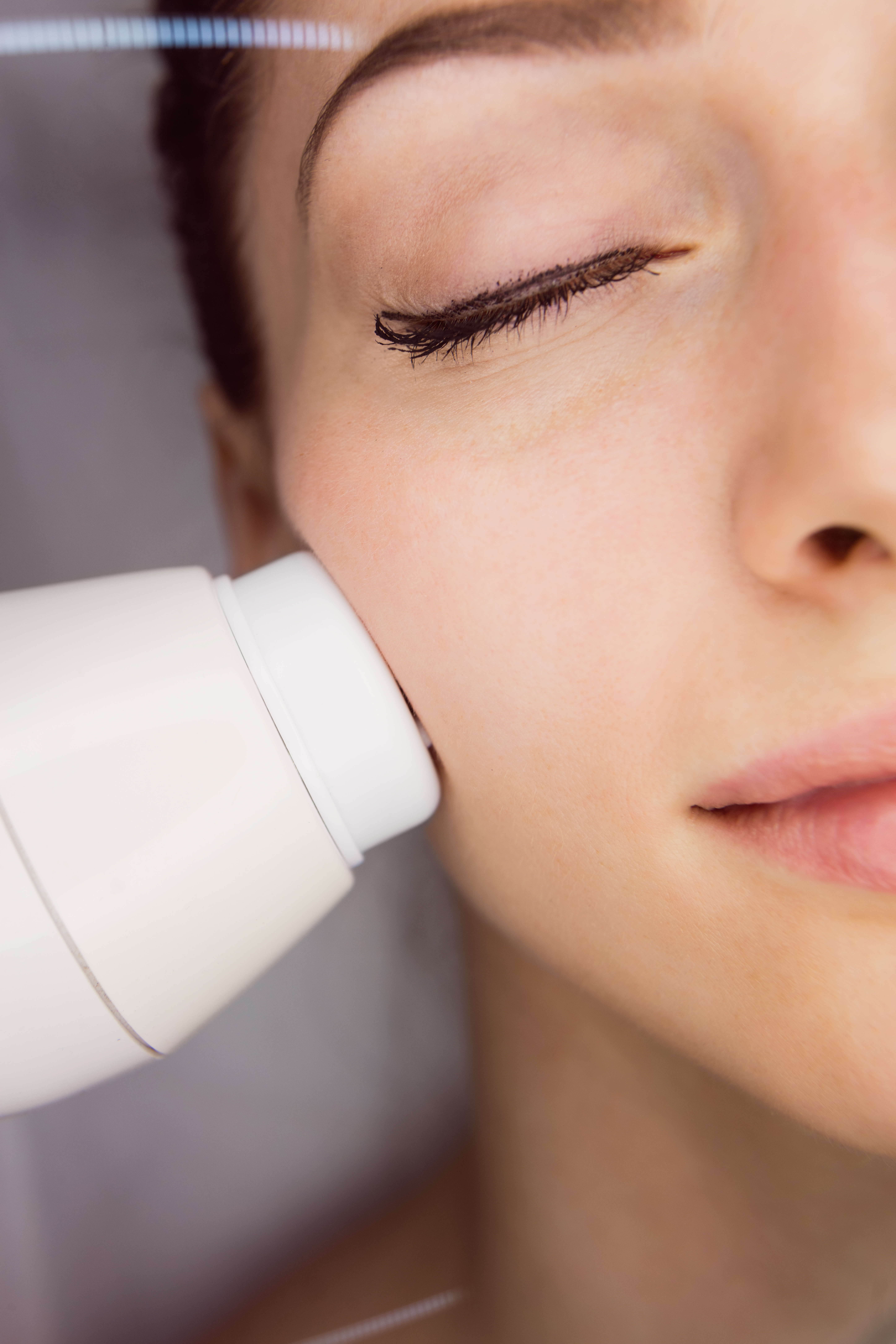 HIFU SMAS & Glow Facial